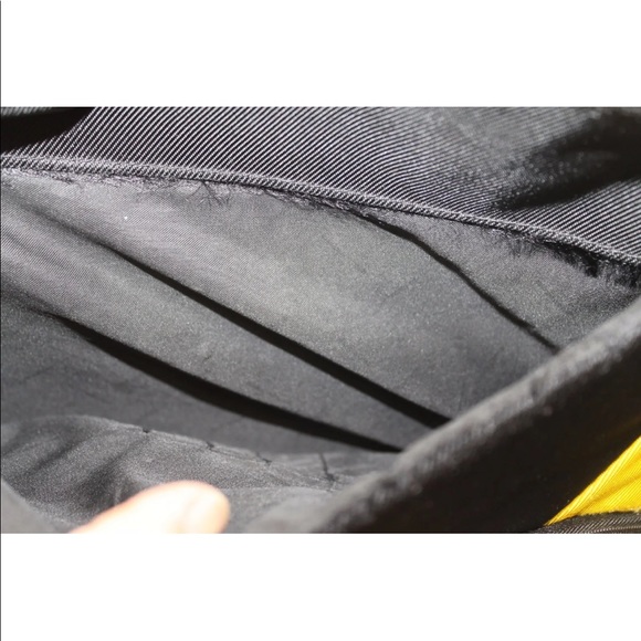 Samsonite Laptop Bag Black Yellow Body Many Pockets Padded Zip Adjustable - Picture 9 of 12